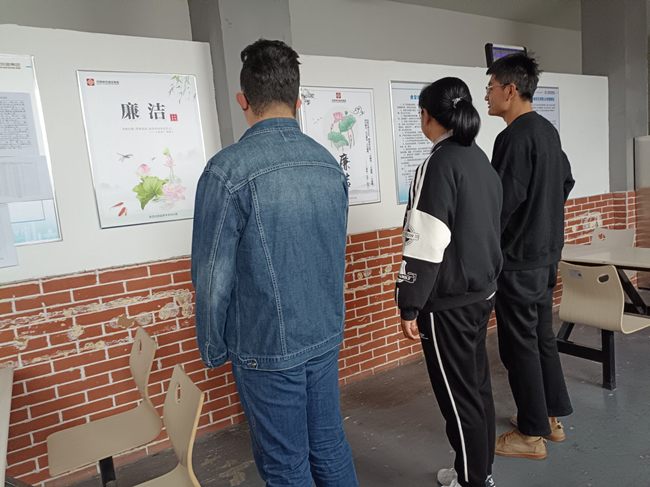 ��ҳ- �ƶ����ʼ��Źٷ���վ